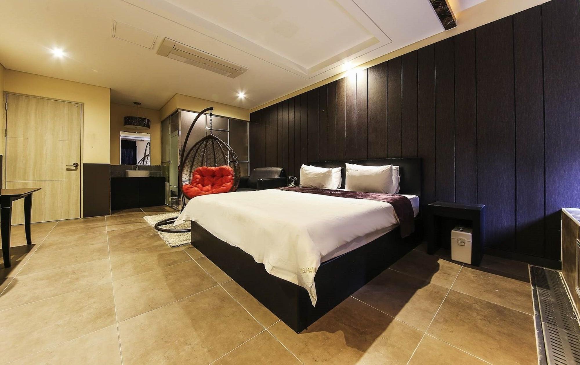 Hotel Pavia Bucheon Zewnętrze zdjęcie